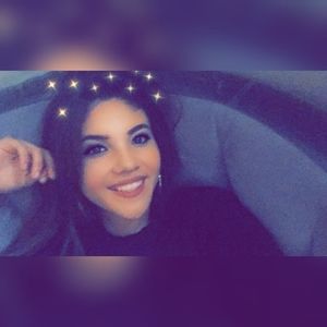 Meet your Posher, Seleste